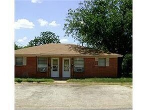 Building Photo - 628 Kirkwood St