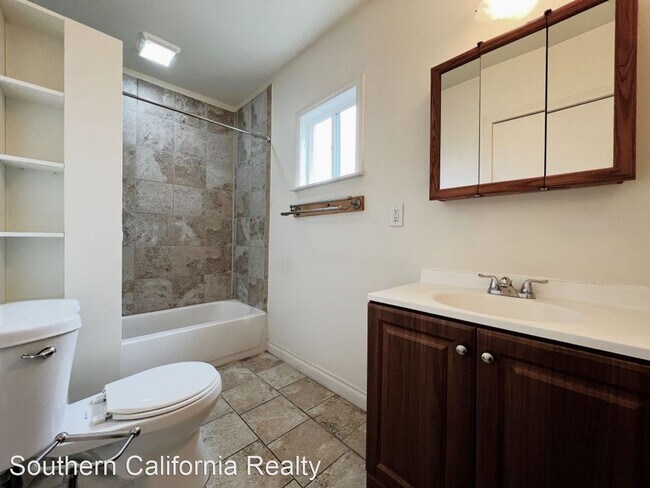Foto del edificio - 1 br, 1 bath House - 4672 Iowa St