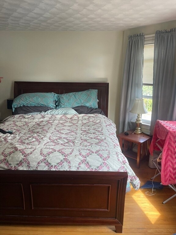 Building Photo - 32 Richardson St