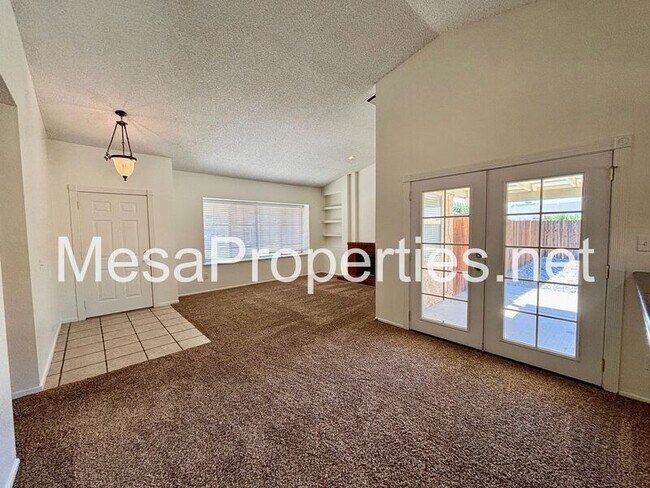 Building Photo - 14145 Heritage Ct
