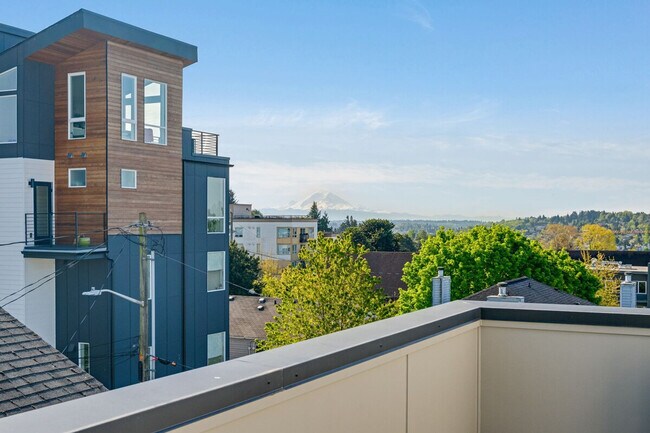 Foto del edificio - 1600 Lake Washington Blvd
