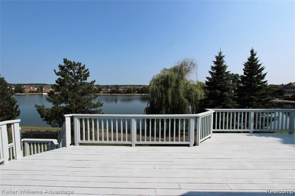 Building Photo - 42040 Queen Anne Ct