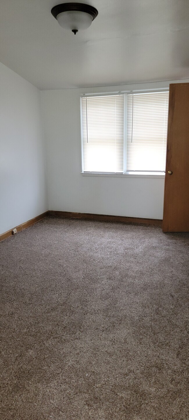 Bedroom2 - 4617A N 24th St