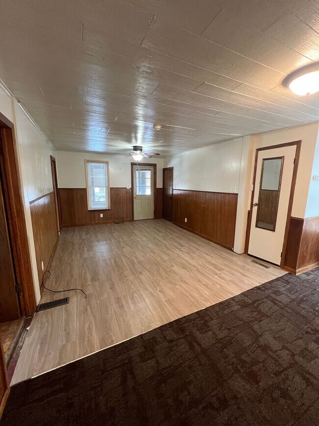 Foto del edificio - 32 5th Ave