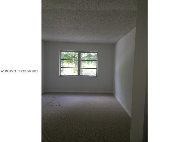 Building Photo - 7732 Camino Real