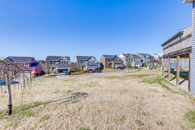 Building Photo - 2704 Orleans Dr