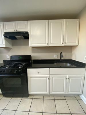 Building Photo - 1719 N Regester St