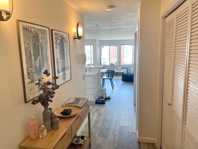 Photo - Lake Union View Condo