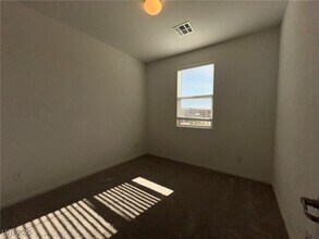 Building Photo - 230 Wewatta Ave