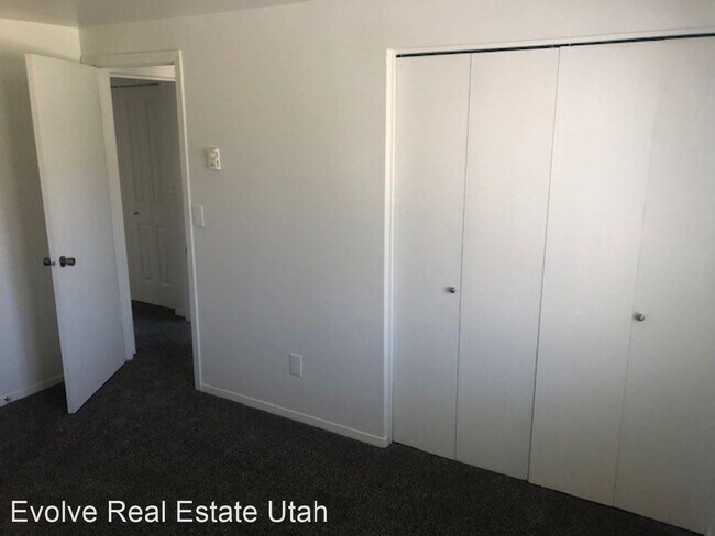 Building Photo - 2 br, 1 bath House - 1024 N 1300 W