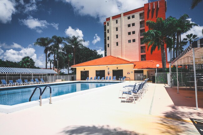 Foto del edificio - 7380 S Oriole Blvd