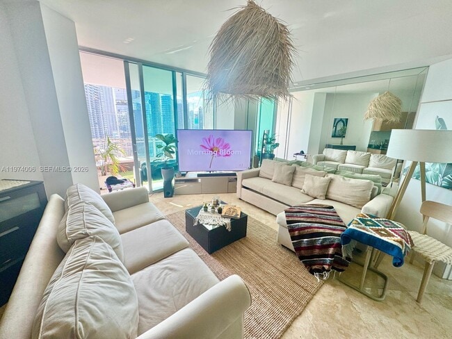 Building Photo - 350 S Miami Ave