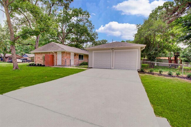 Building Photo - 3402 Willie Way