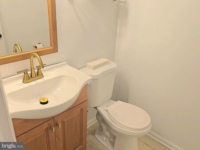 Foto del edificio - 14632 Earlham Ct