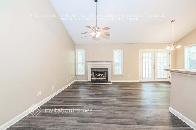 Foto del edificio - 2704 Kempsford Pl