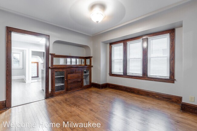 Building Photo - 3 br, 2 bath House - 3260 N 37th Street