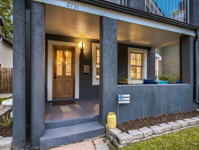 Foto del edificio - Beautifully Updated Curtis Park Home