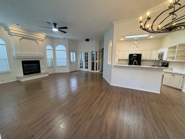 Foto del edificio - 9301 Ironshore NE