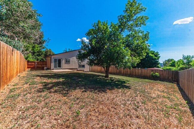 Photo - 5465 Sacramento Pl House