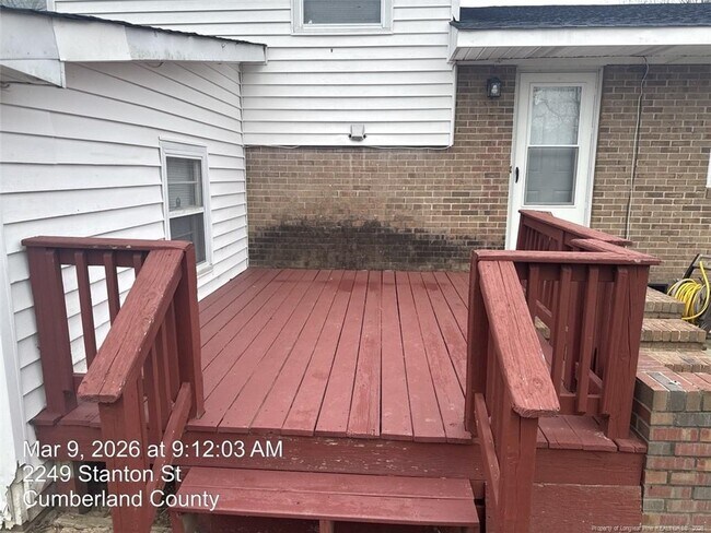 Building Photo - 2249 Stanton St