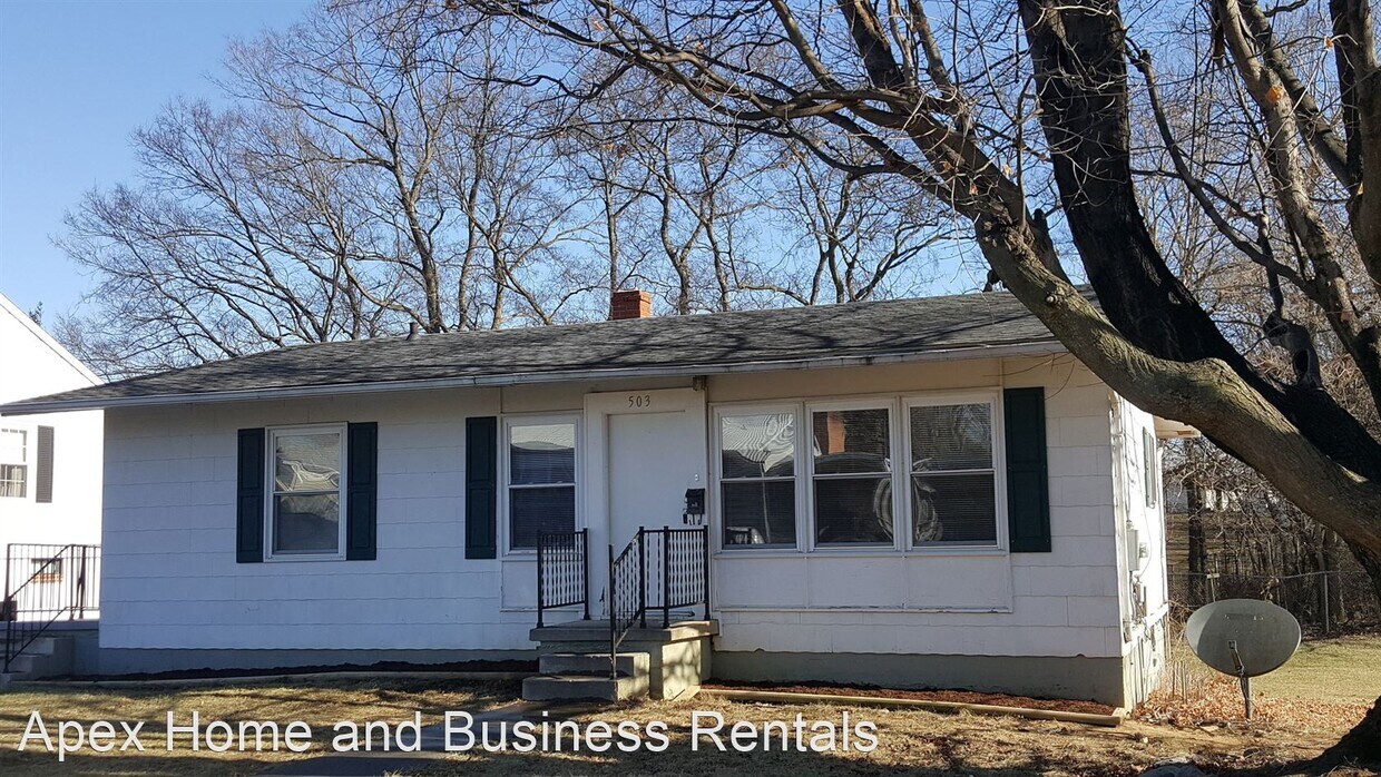 3 Br 1 Bath House 503 Lincoln Drive House For Rent In Martinsburg Wv Apartments Com