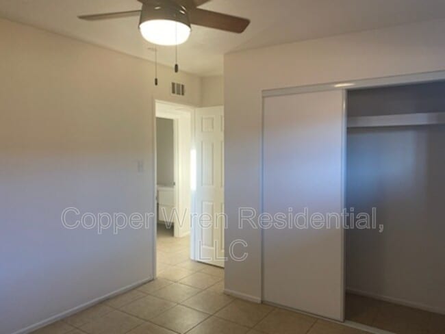 Foto del edificio - 1224 S Smith Rd