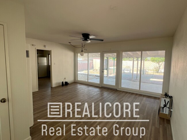 Foto del edificio - 1241 N 10th St