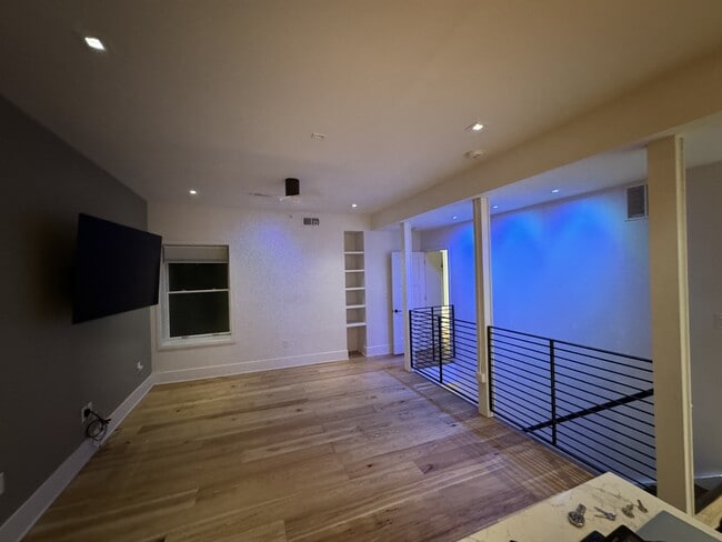 Foto del edificio - 32 E Court St