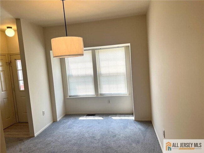 Building Photo - 1 Melborn Dr