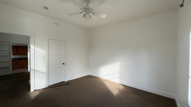 Building Photo - 7027 Washington Ave