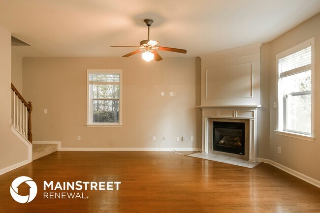 Foto del edificio - 6419 Stonelake Pl SW