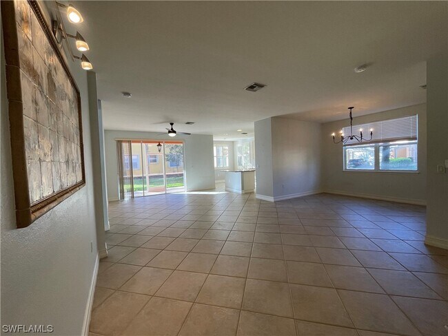 Building Photo - 12050 Lucca St