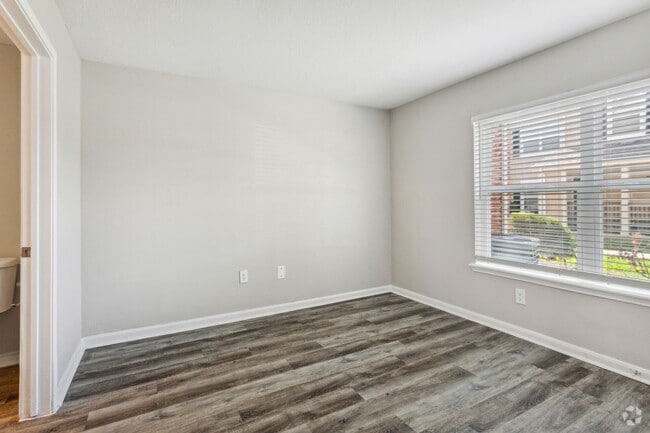 Building Photo - Life at Westpark