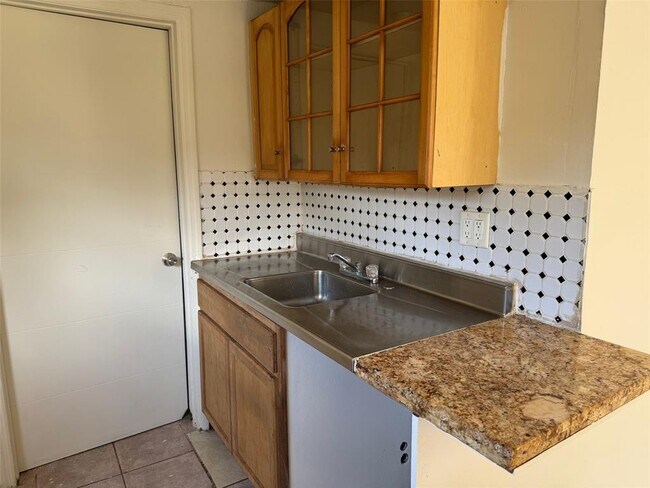 Foto del edificio - 8261 NW 1st Pl
