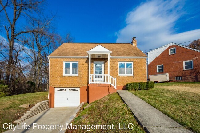 Building Photo - 3 br, 1 bath House - 142 Gardenia Drive