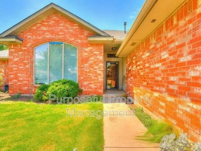 Building Photo - 11305 Ann Arbor Ave