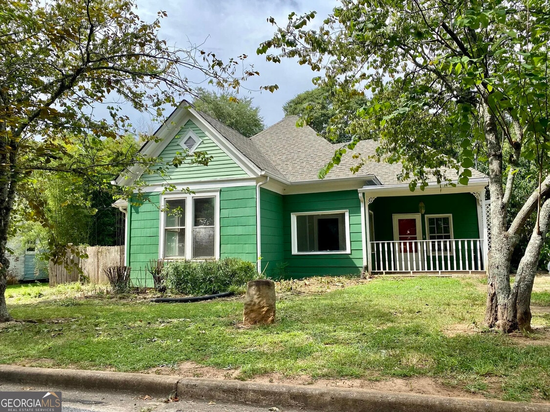 Foto principal - 495 Ruth St
