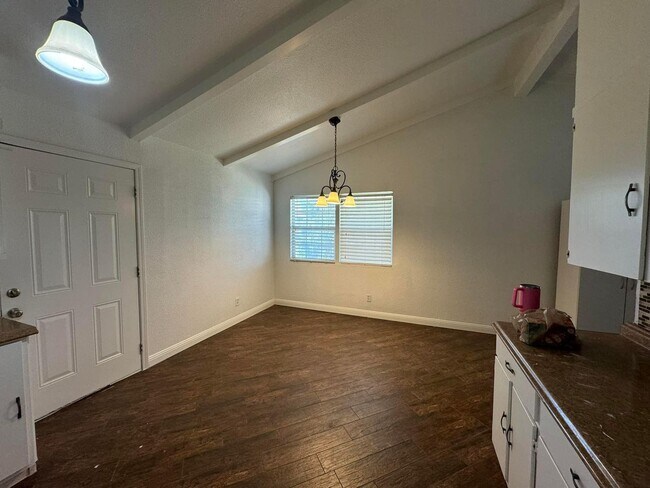Foto del edificio - Spacious, remodeled 4 Bed, 2 Bath Home in Lubbock, TX