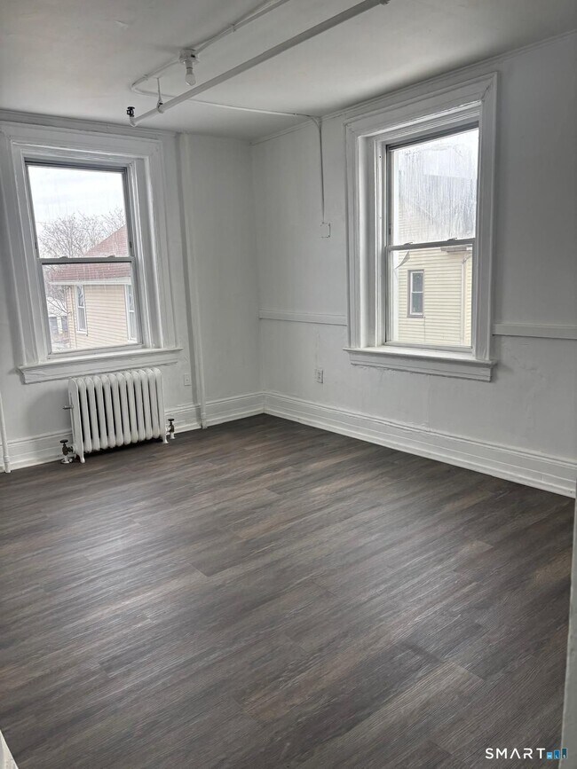 Foto del edificio - 86 Pequonnock St