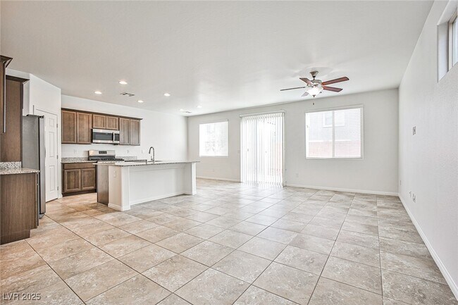 Foto del edificio - 9240 Black Diamond St