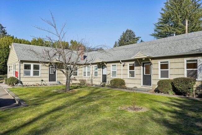 Building Photo - $500.00 off 2nd Months Rent!