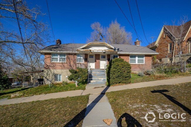 Photo - 42 W 500 N Apartment