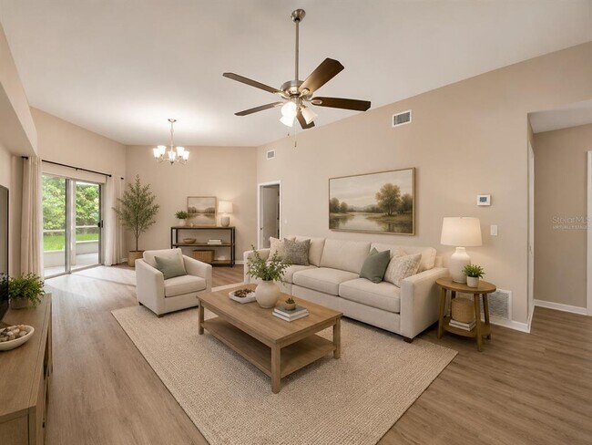 Foto del edificio - 28427 Sunvale Pl