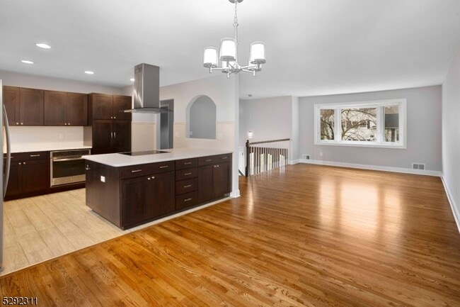 Building Photo - 1 Lavina Ct