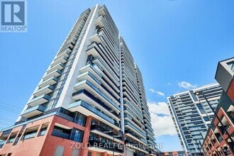 Building Photo - 2545-2545 Simcoe St N