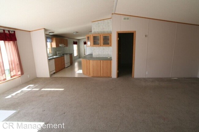 Building Photo - 3 br, 2 bath House - 2744 Olivine St.