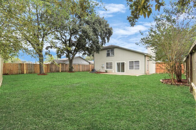 Foto del edificio - 1111 W Brompton Dr