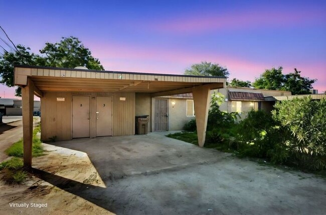 Building Photo - 1480 E 29th Ave