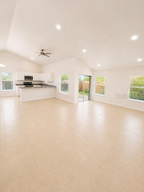 Foto del edificio - 120 Sandpoint Ct