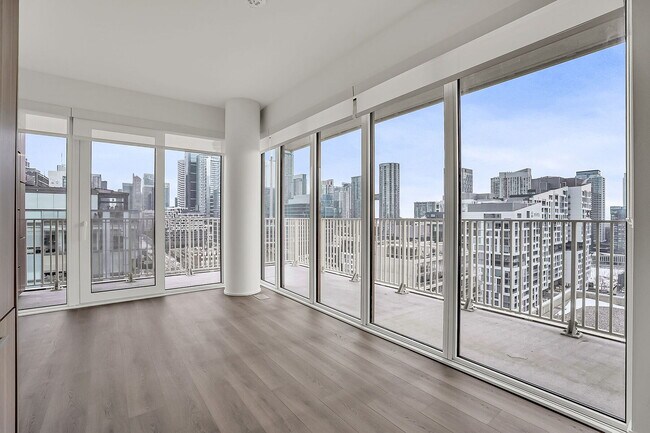 Photo du bâtiment - 88 Bathurst St